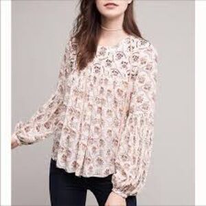 Anthropologie floreat small Cream Pink Pleated Blouse with Bib Collar